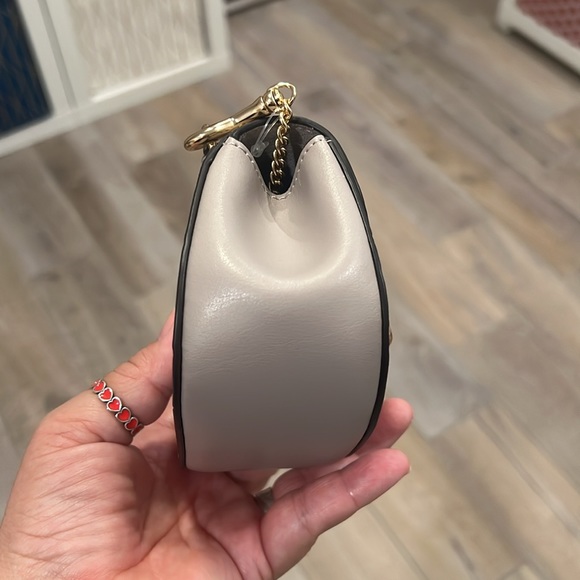 CUTE! 💕COACH MORGAN CARD CASE! - Picture 7 of 13